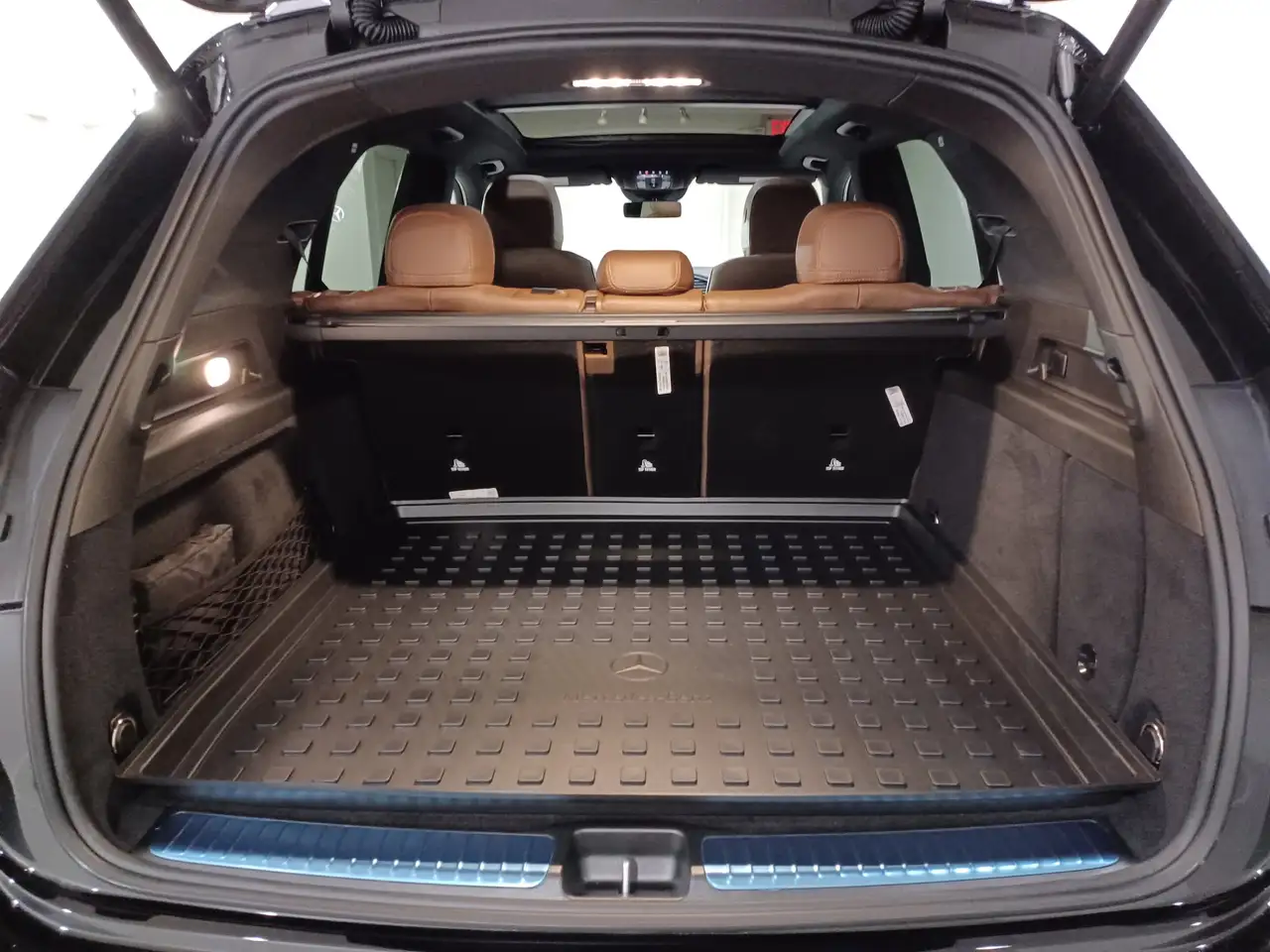 Mercedes-Benz GLE снимка Mercedes-Benz GLE