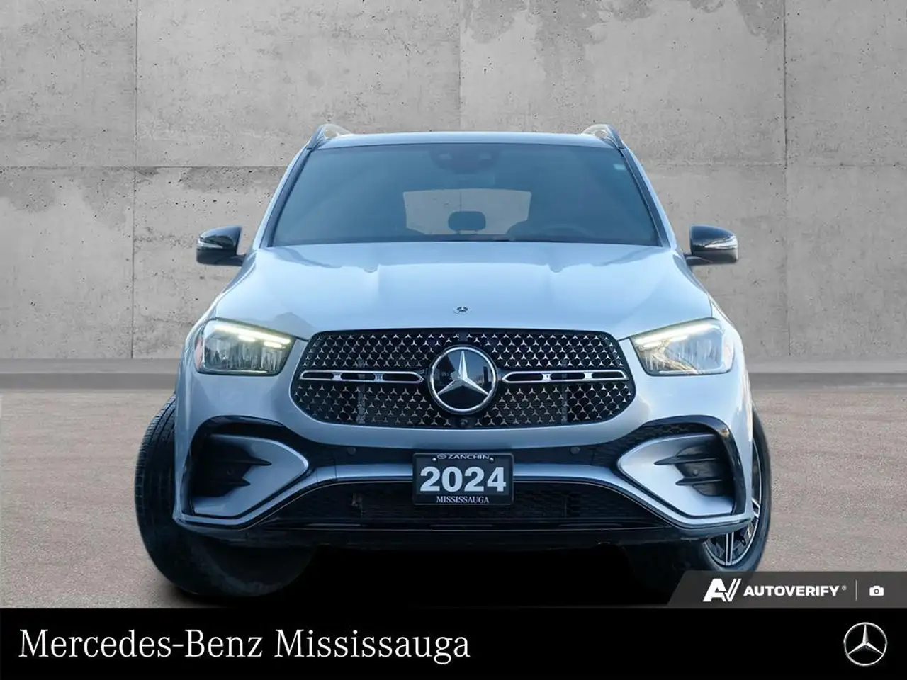 Mercedes-Benz GLE снимка Mercedes-Benz GLE