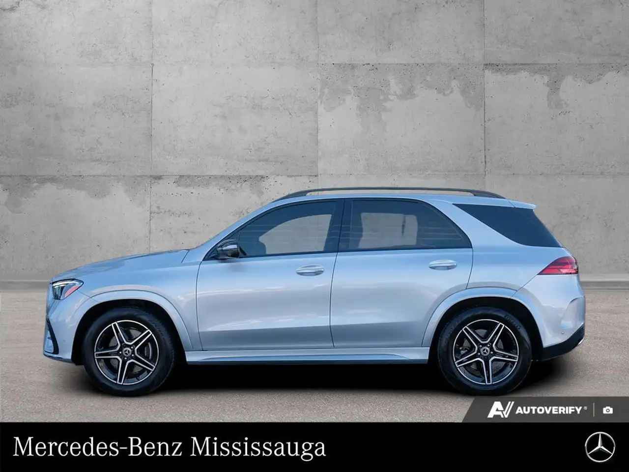 Mercedes-Benz GLE снимка Mercedes-Benz GLE