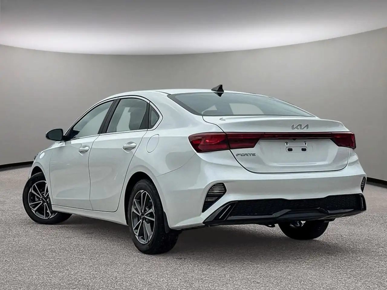 Kia Forte снимка Kia Forte