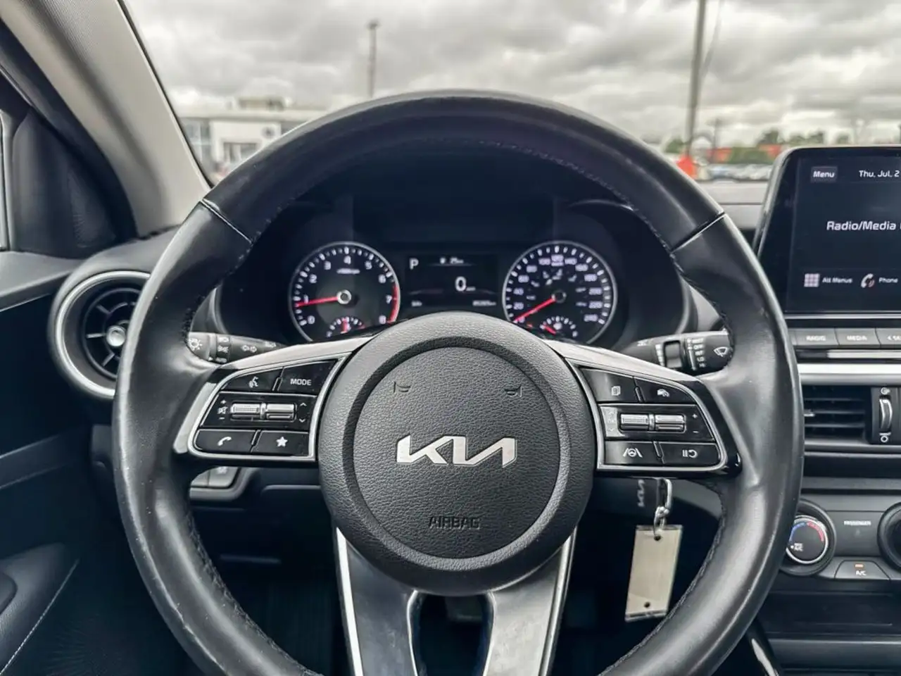 Kia Forte снимка Kia Forte