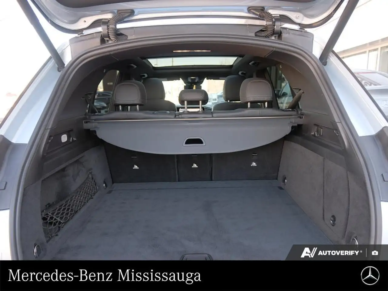 Mercedes-Benz GLE снимка Mercedes-Benz GLE