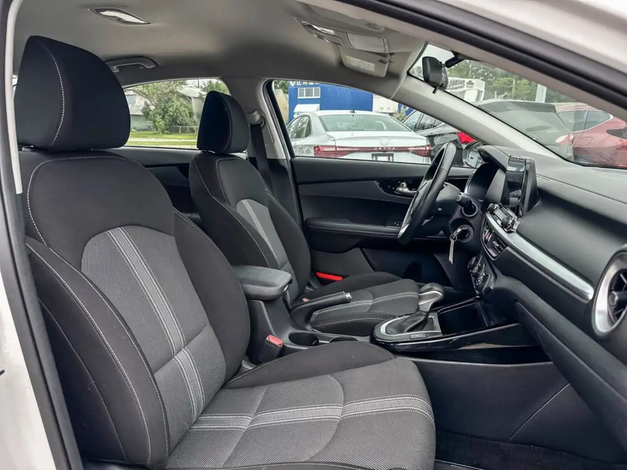 Kia Forte снимка Kia Forte
