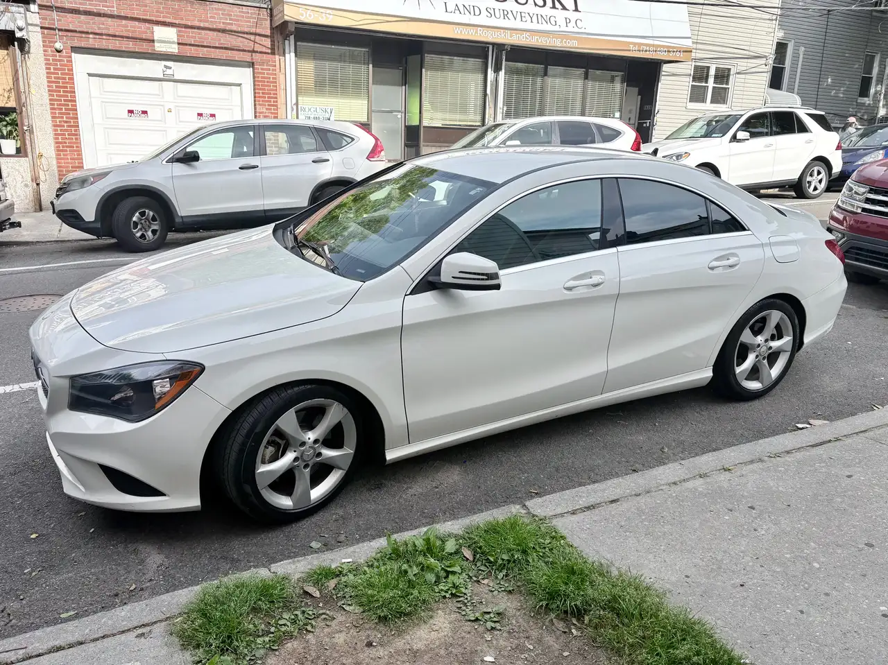 Mercedes-Benz CLA снимка Mercedes-Benz CLA