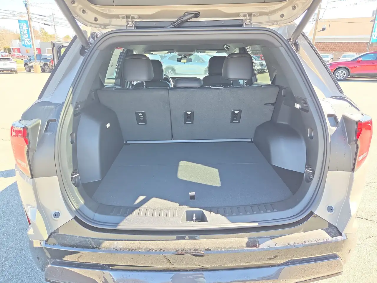 GMC Terrain photo GMC Terrain