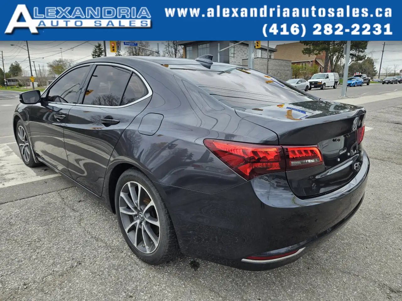 Acura TLX снимка Acura TLX