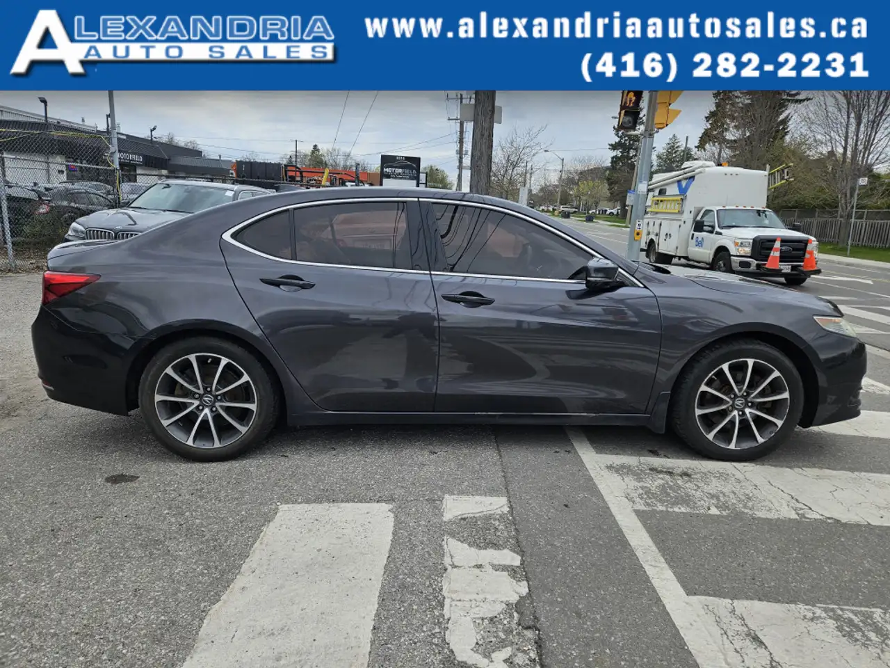 Acura TLX снимка Acura TLX