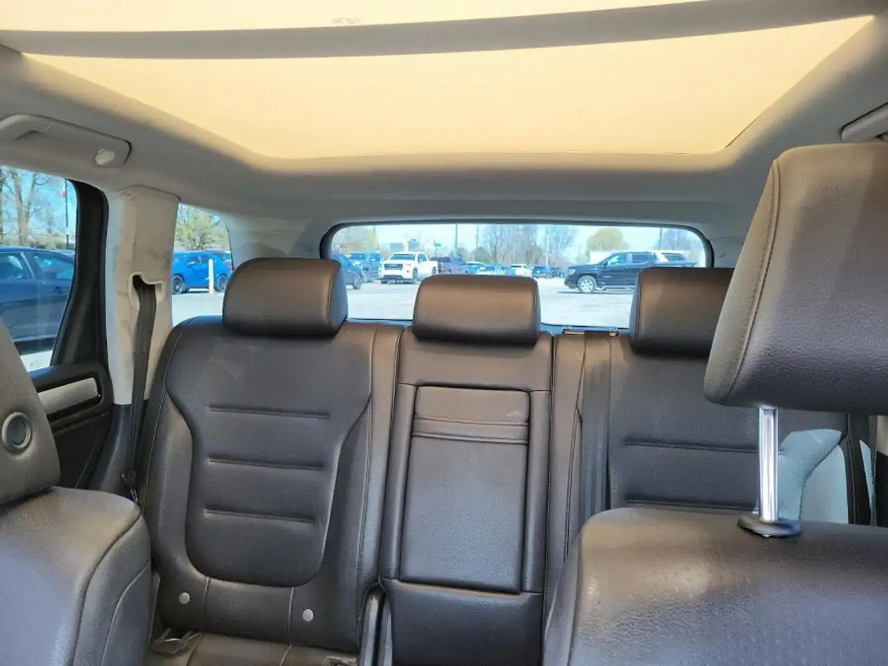 Volkswagen Touareg photo Volkswagen Touareg