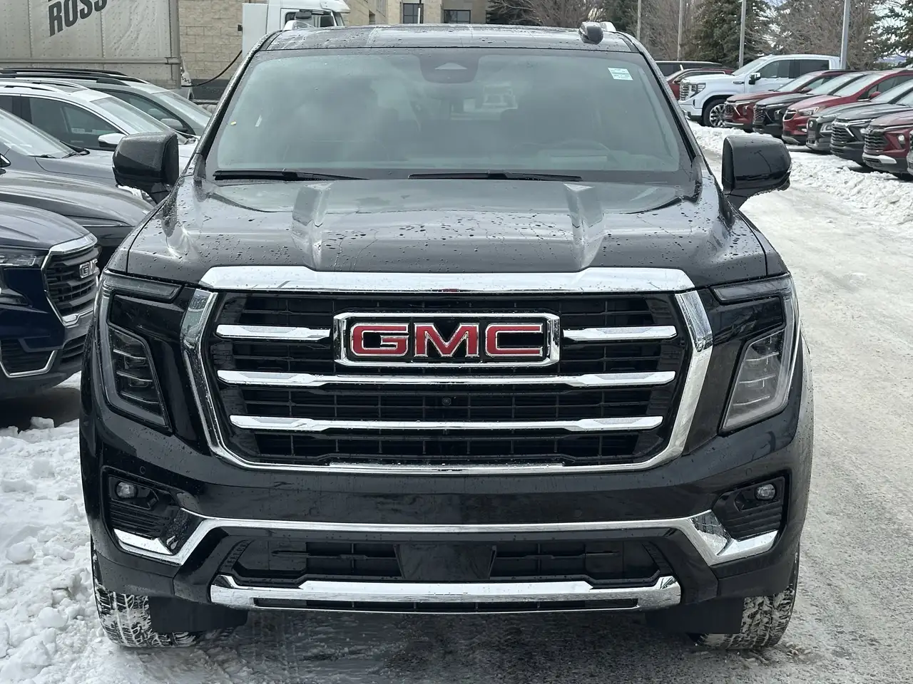 GMC Yukon снимка GMC Yukon