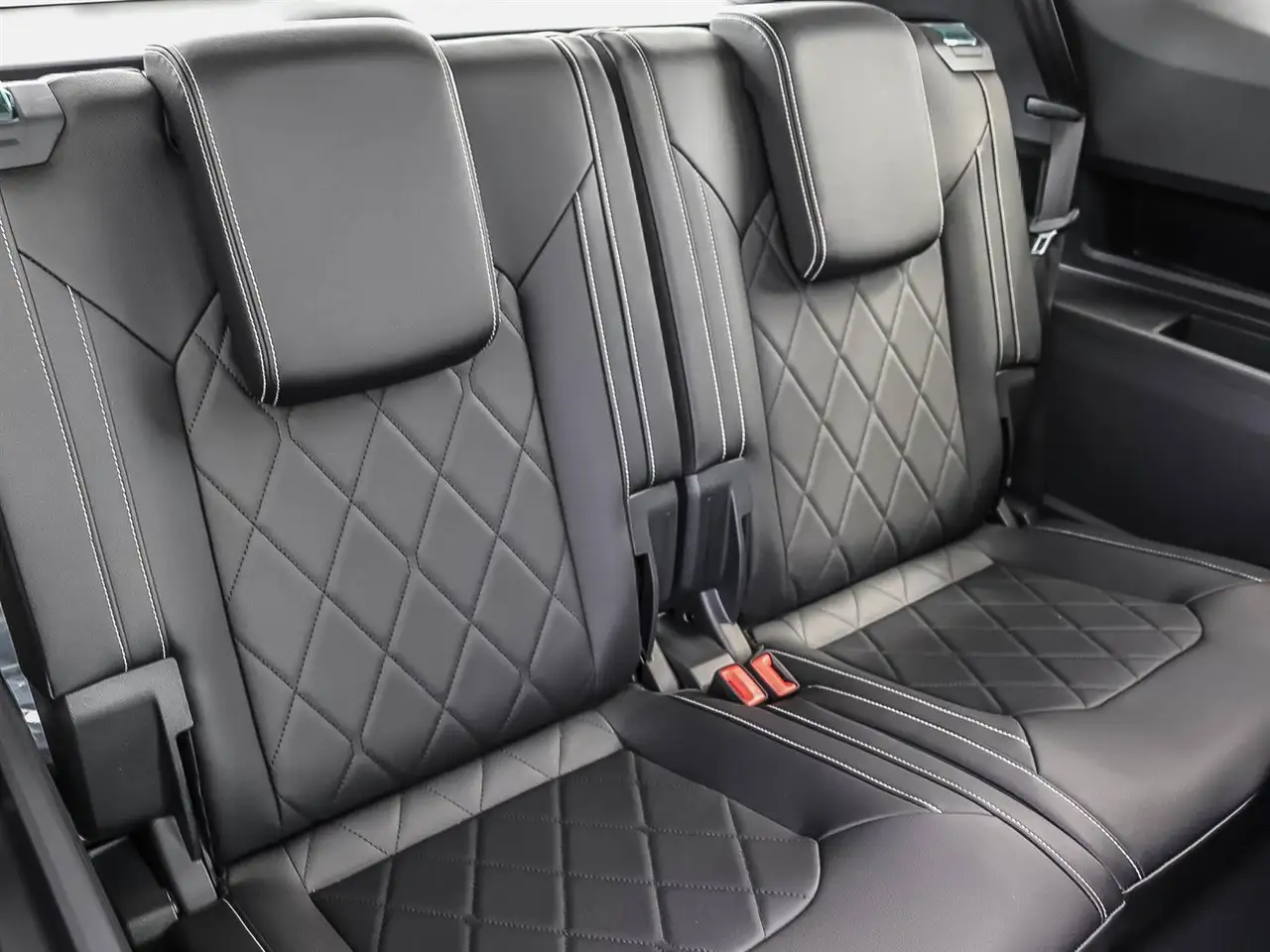Volkswagen Atlas photo Volkswagen Atlas
