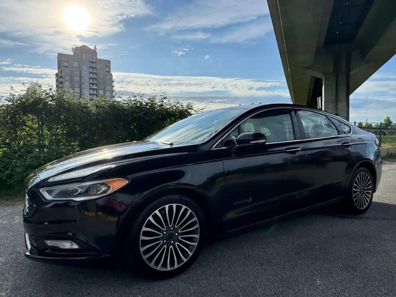 Ford Fusion Hybrid снимка Ford Fusion Hybrid