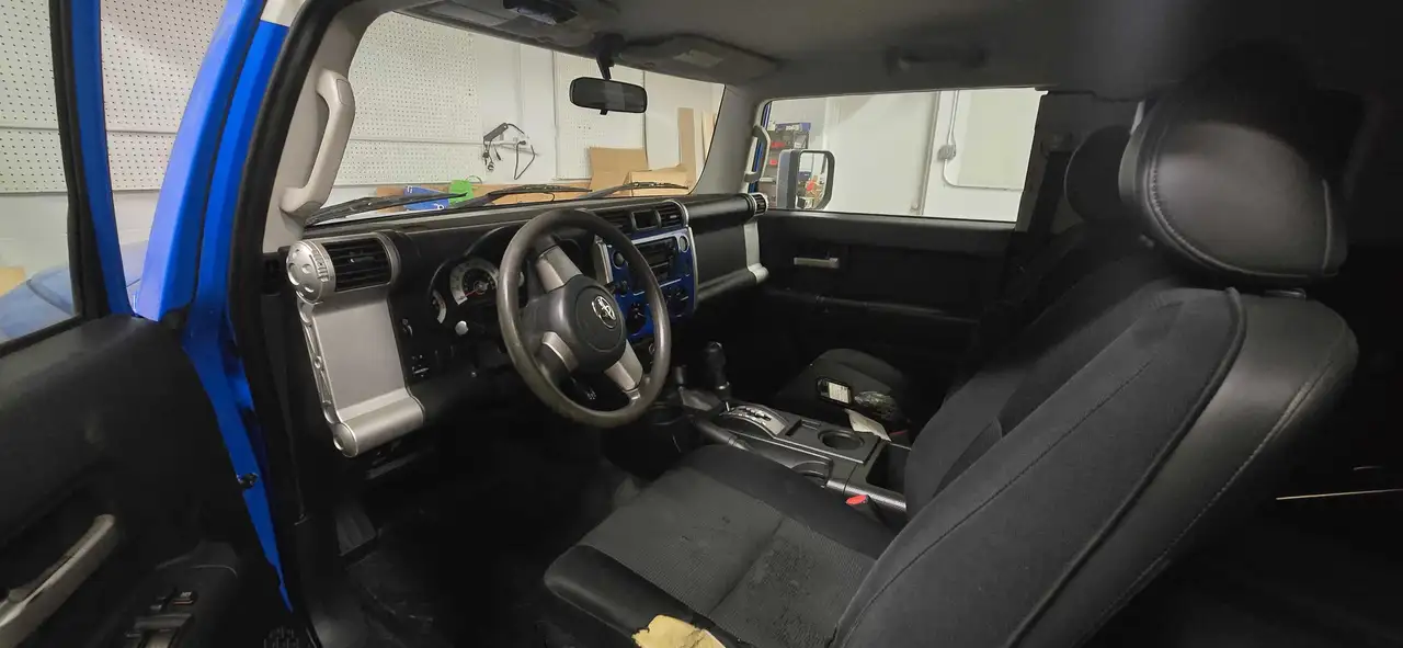 Toyota FJ Cruiser снимка Toyota FJ Cruiser