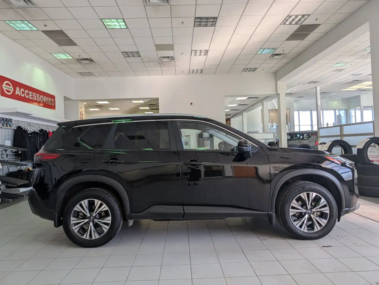 Nissan Rogue fotografie Nissan Rogue