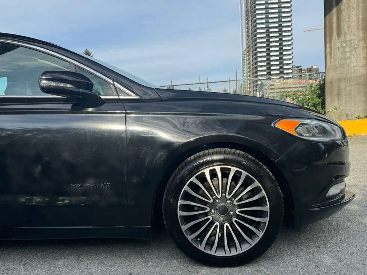 Ford Fusion Hybrid снимка Ford Fusion Hybrid