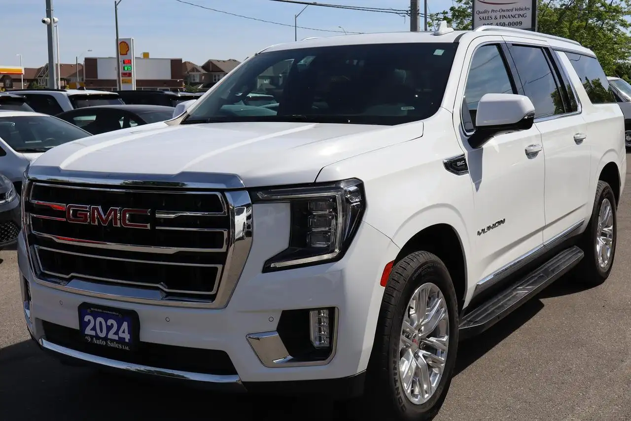GMC Yukon photo GMC Yukon