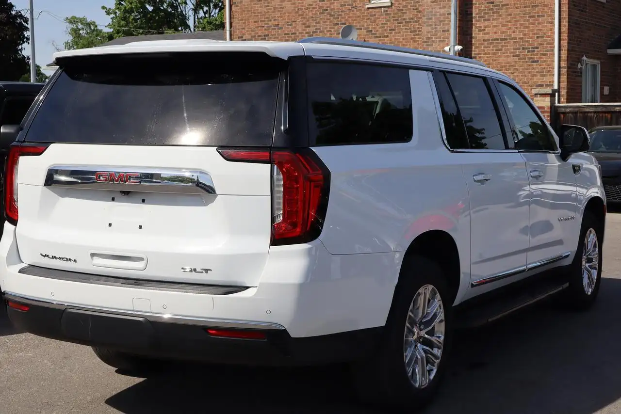 GMC Yukon photo GMC Yukon