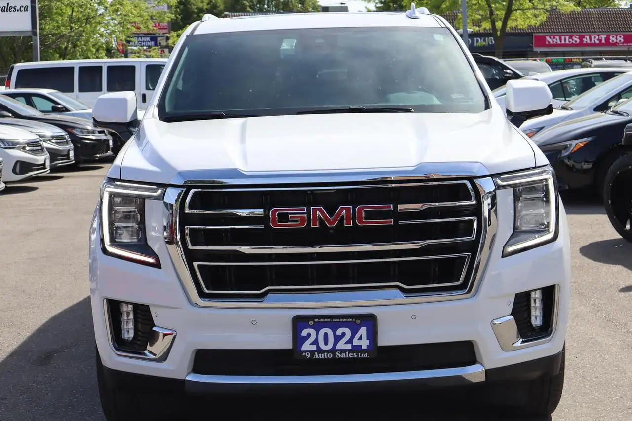 GMC Yukon photo GMC Yukon