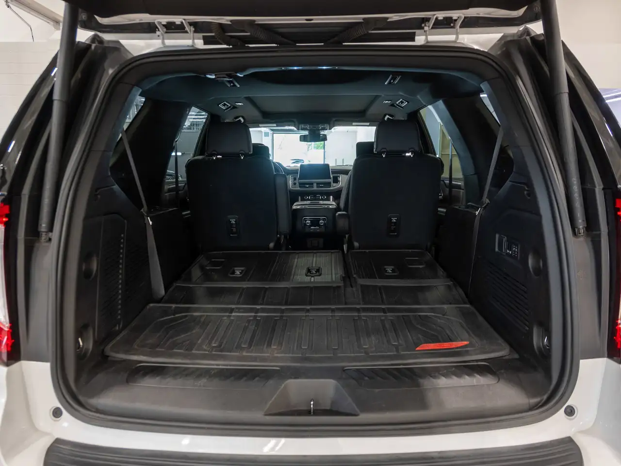 GMC Yukon photo GMC Yukon