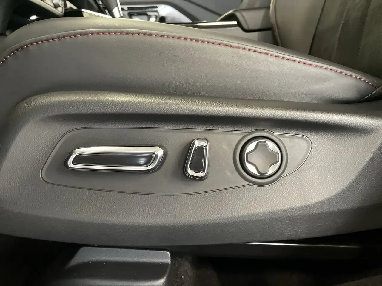 Acura ADX снимка Acura ADX
