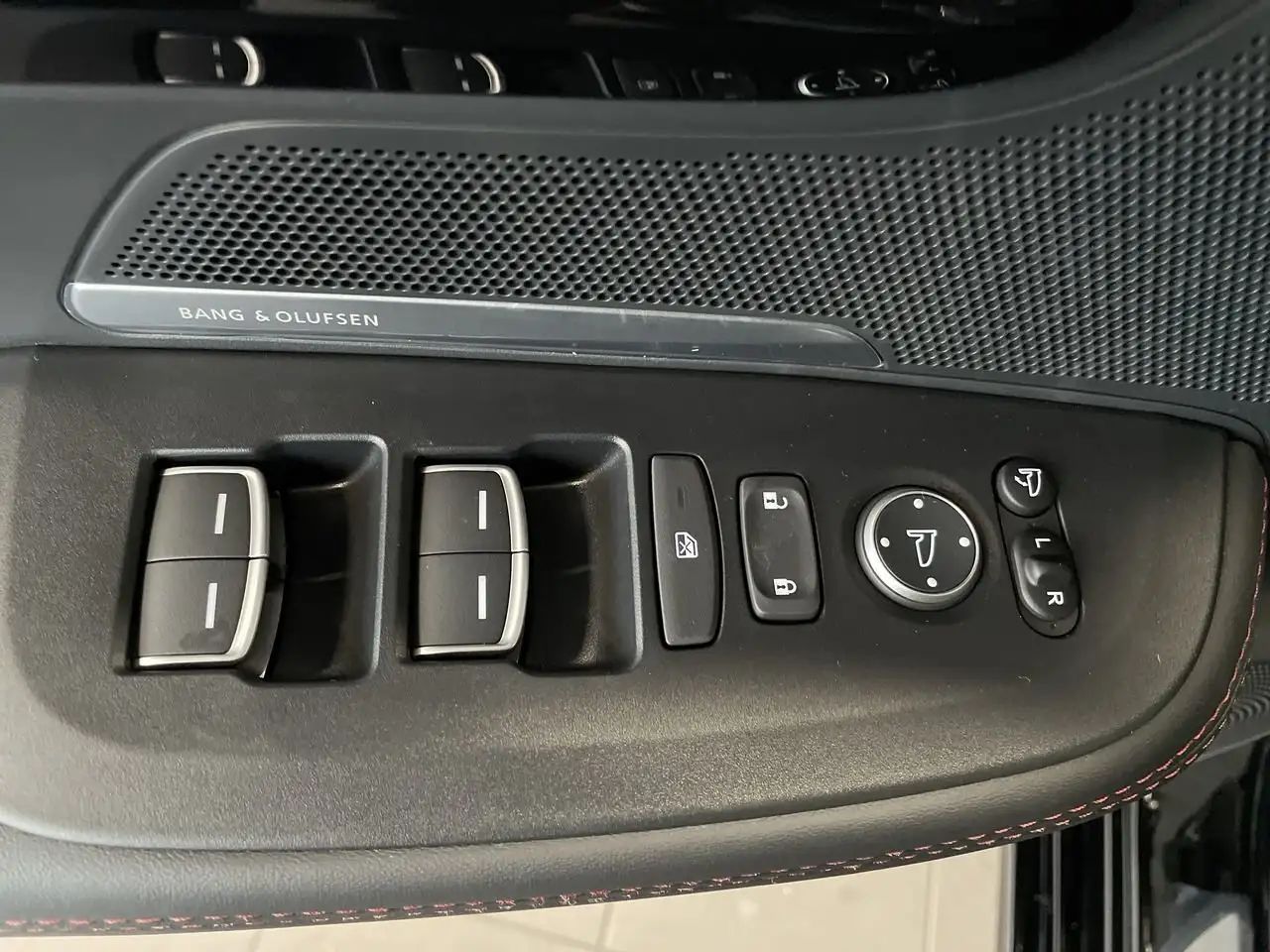 Acura ADX снимка Acura ADX