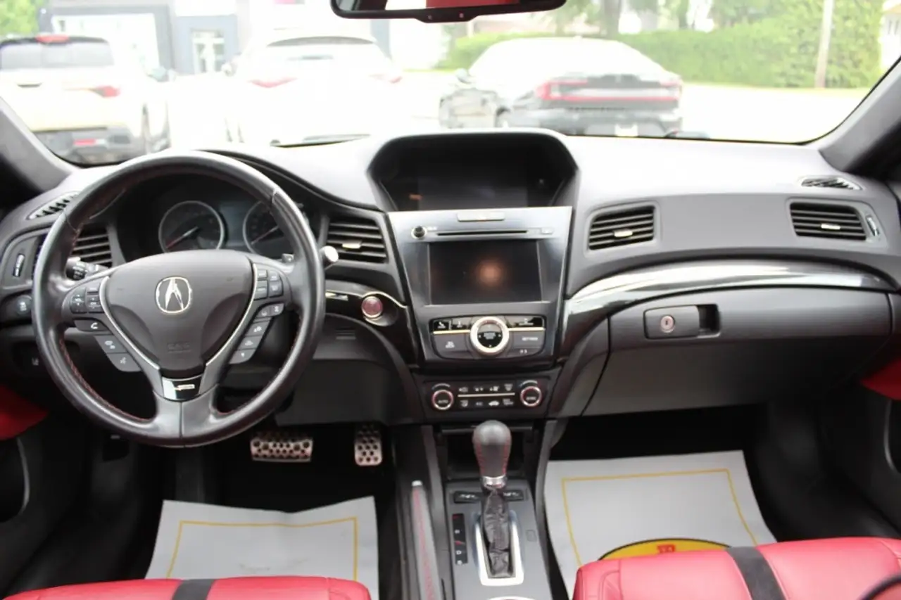 Acura ILX снимка Acura ILX