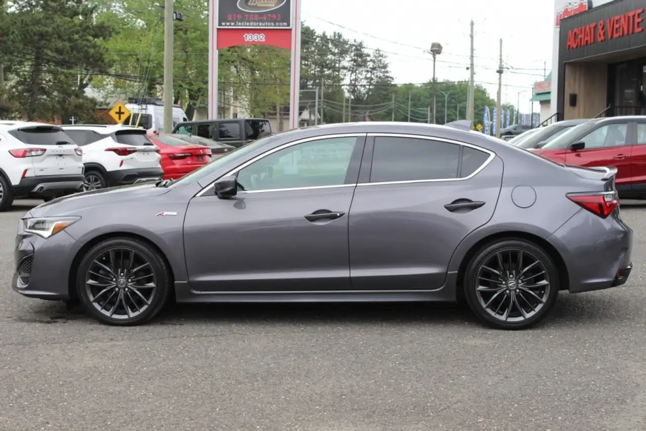 Acura ILX снимка Acura ILX