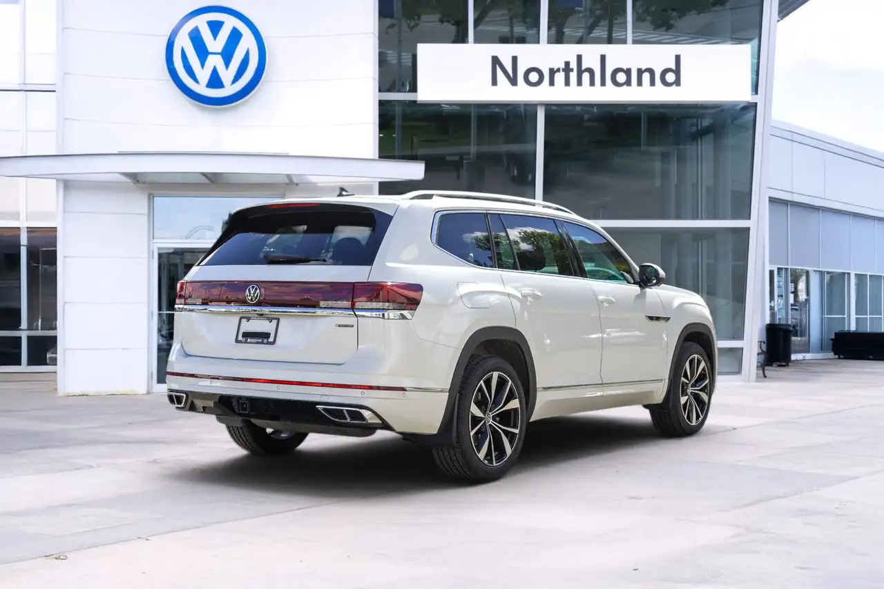 Volkswagen Atlas photo Volkswagen Atlas
