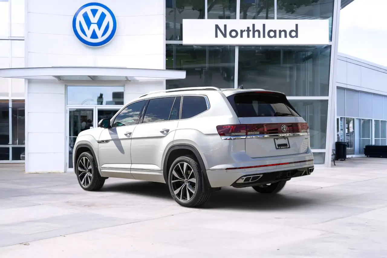 Volkswagen Atlas photo Volkswagen Atlas