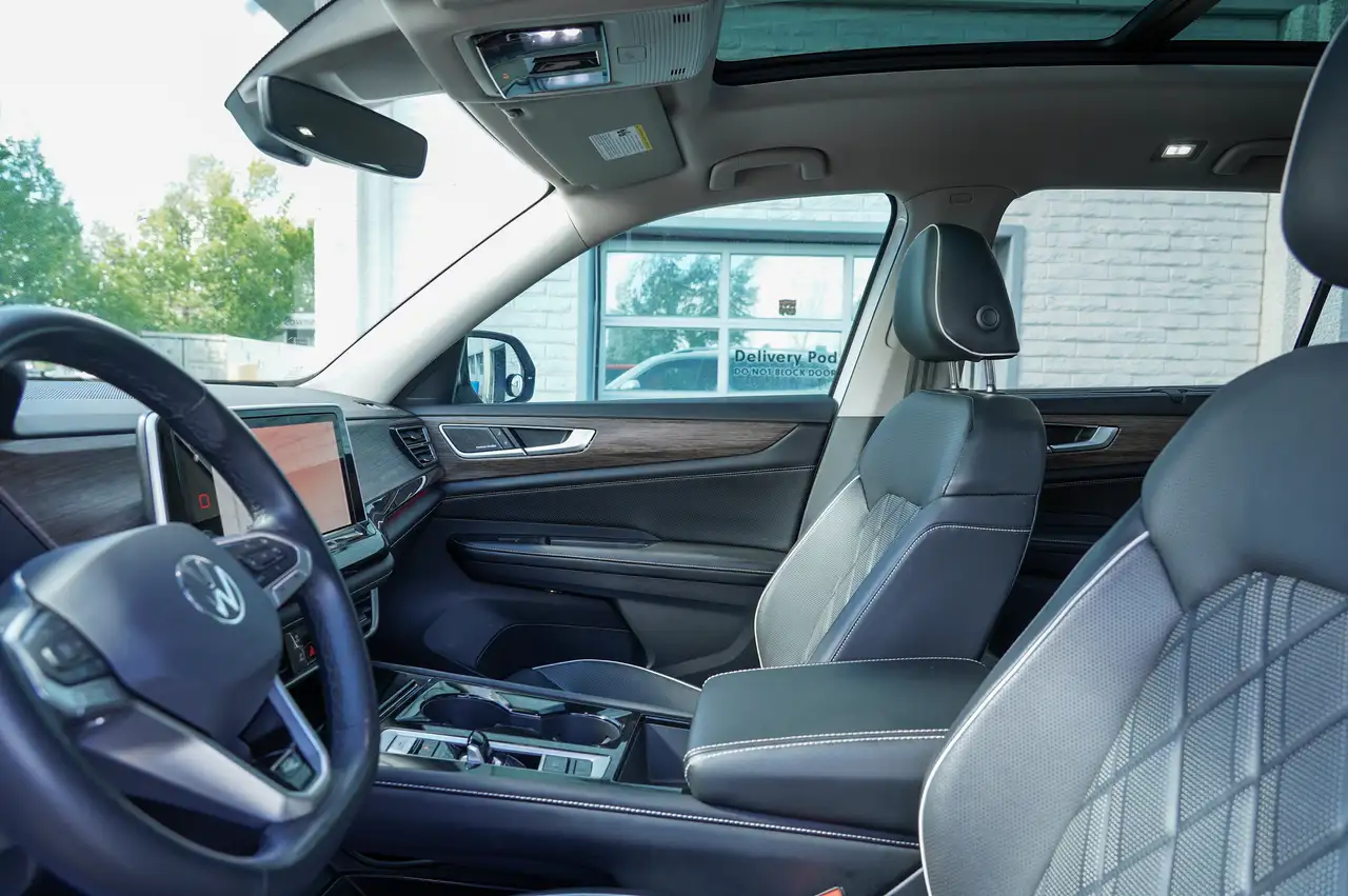 Volkswagen Atlas photo Volkswagen Atlas