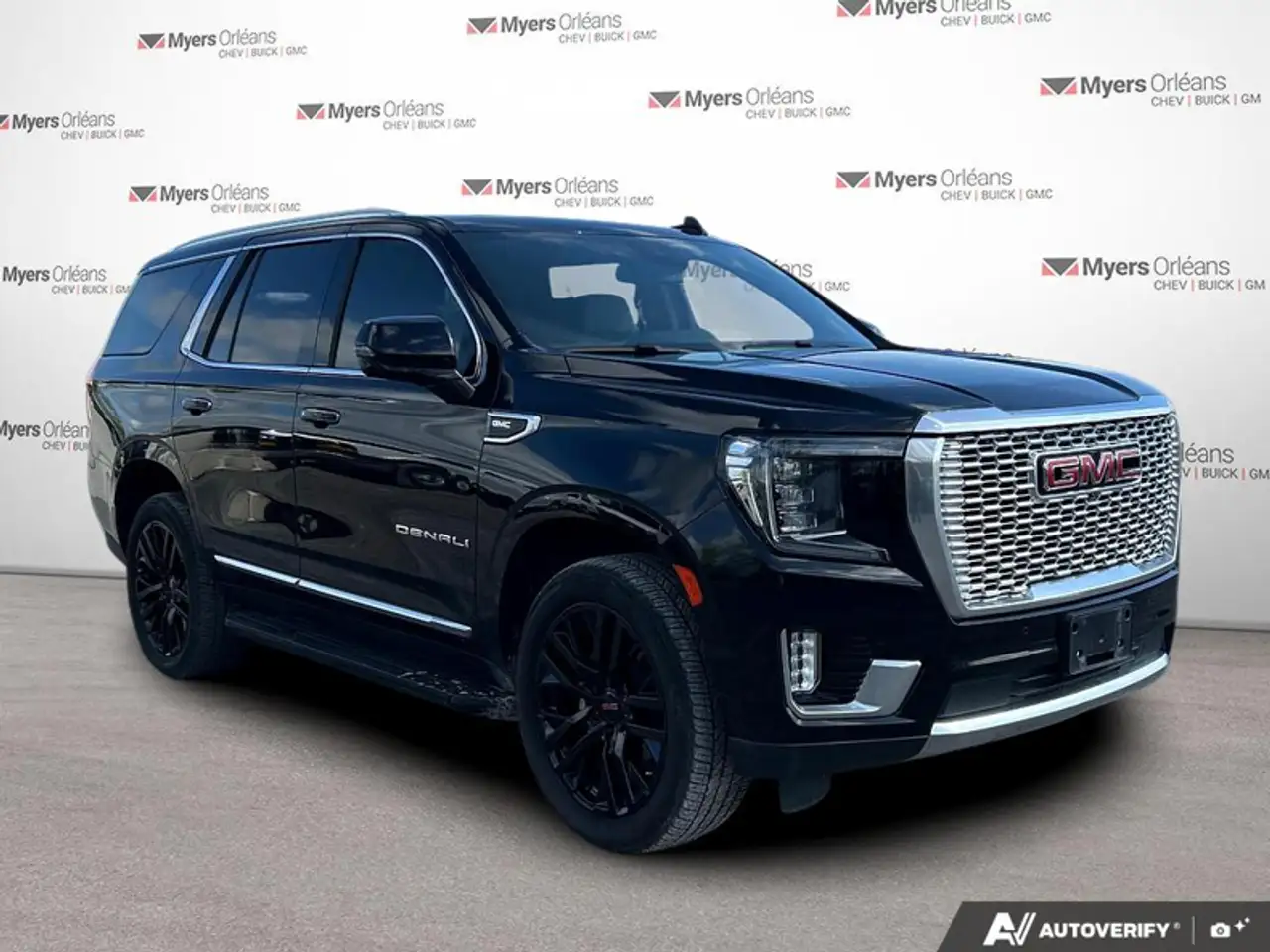 GMC Yukon снимка GMC Yukon