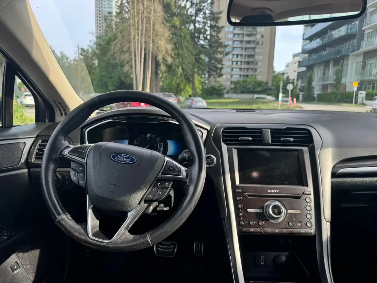 Ford Fusion Hybrid снимка Ford Fusion Hybrid