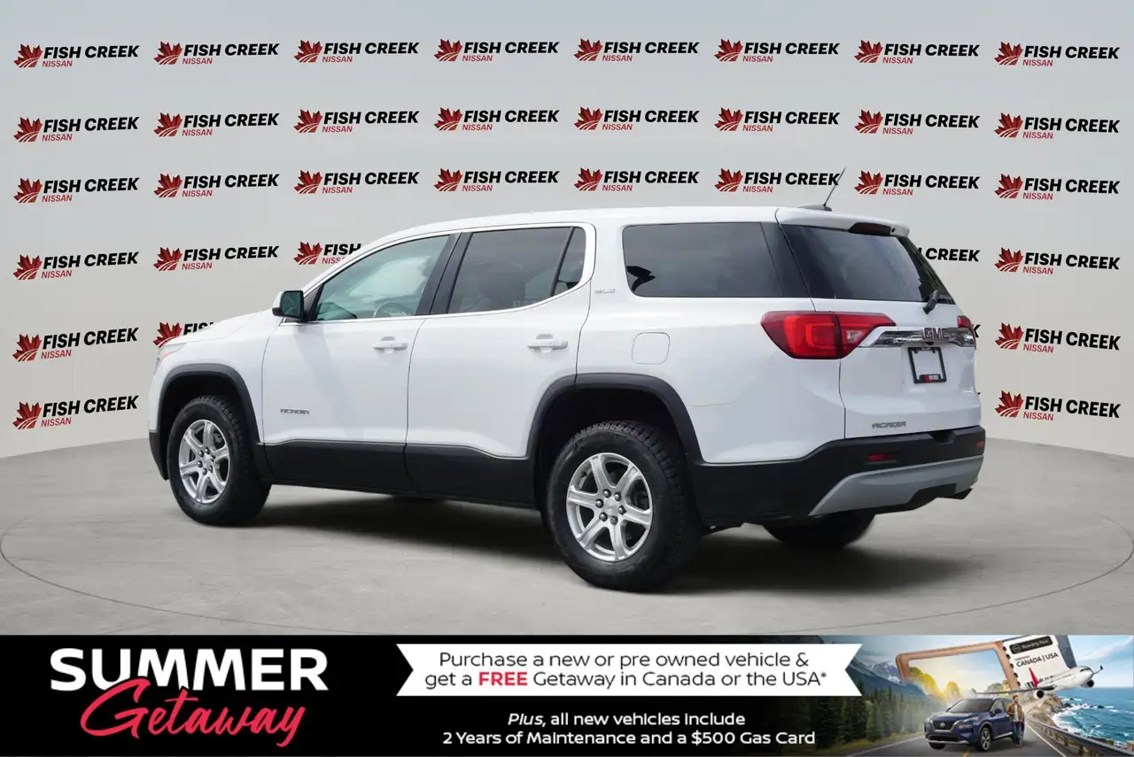 GMC Acadia photo GMC Acadia