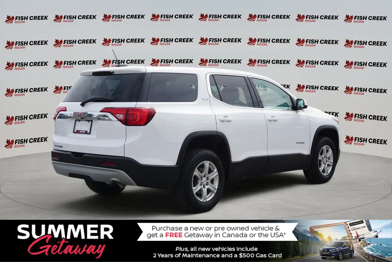 GMC Acadia photo GMC Acadia
