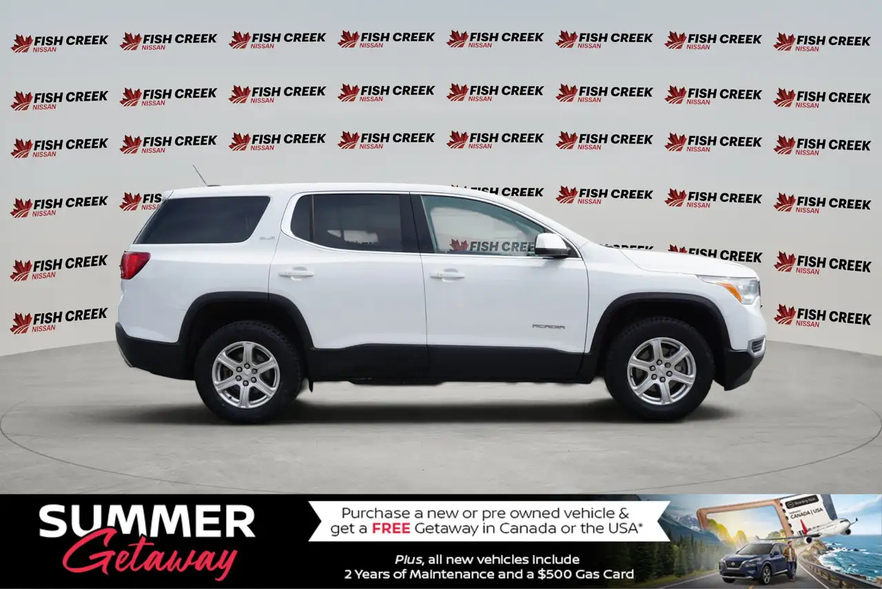 GMC Acadia photo GMC Acadia