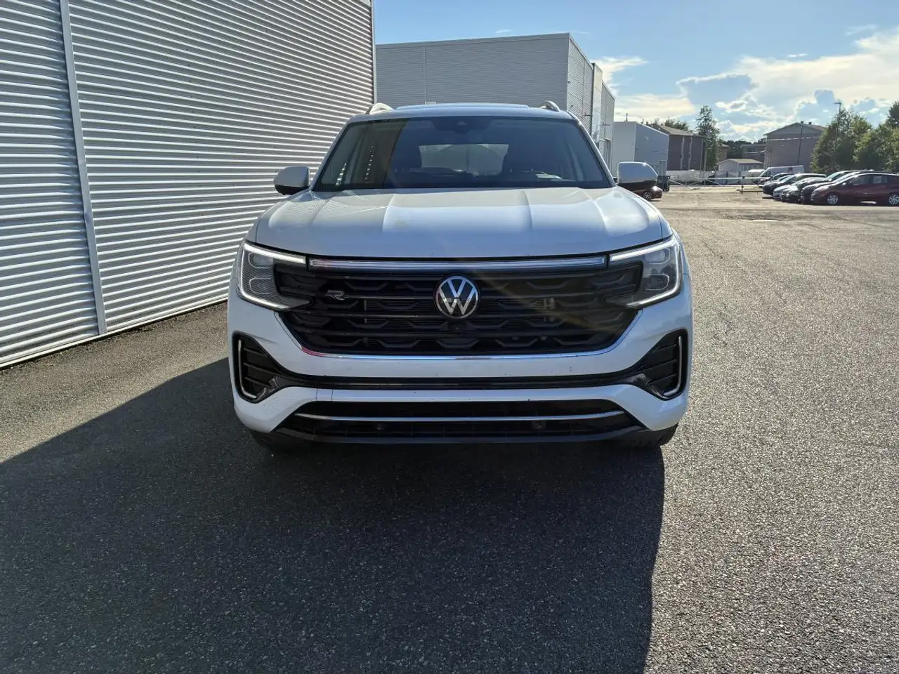 Volkswagen Atlas photo Volkswagen Atlas