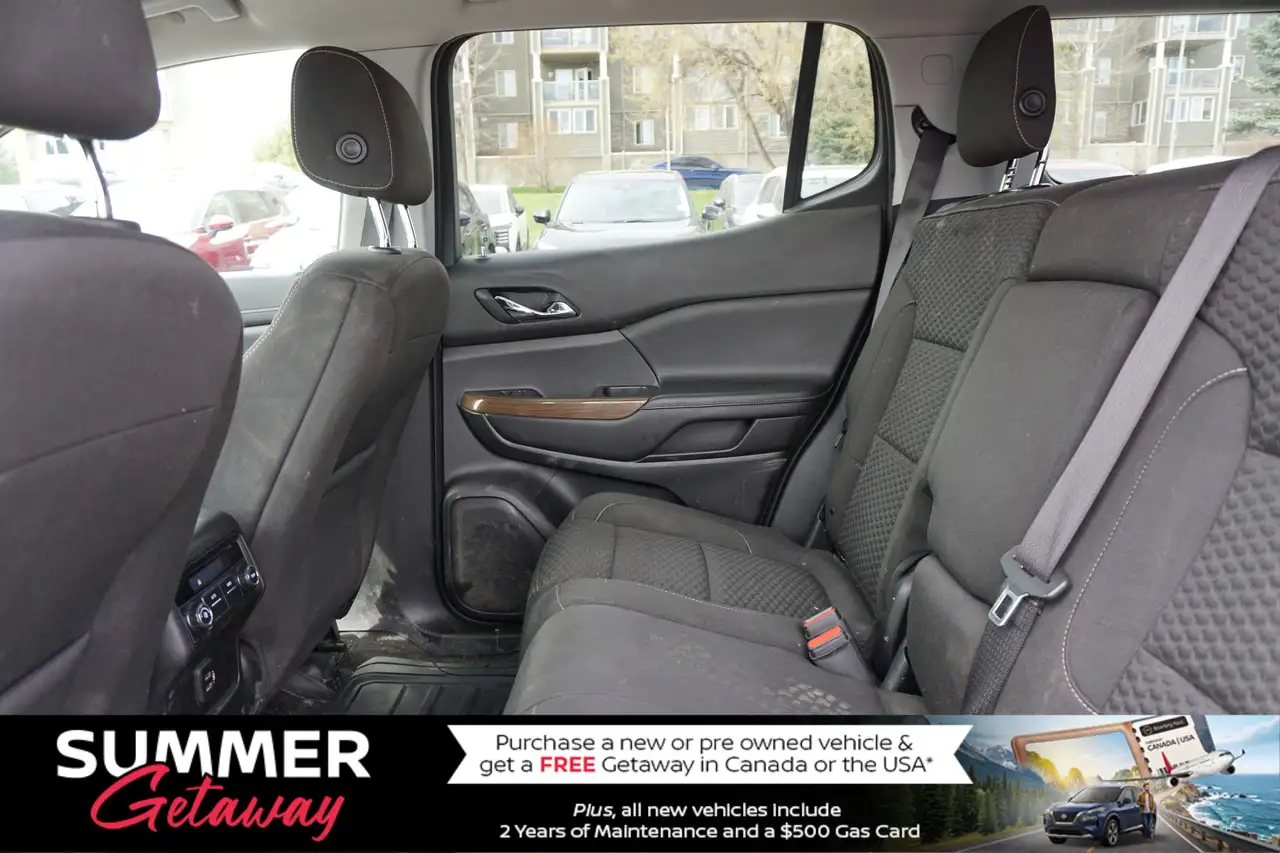 GMC Acadia photo GMC Acadia