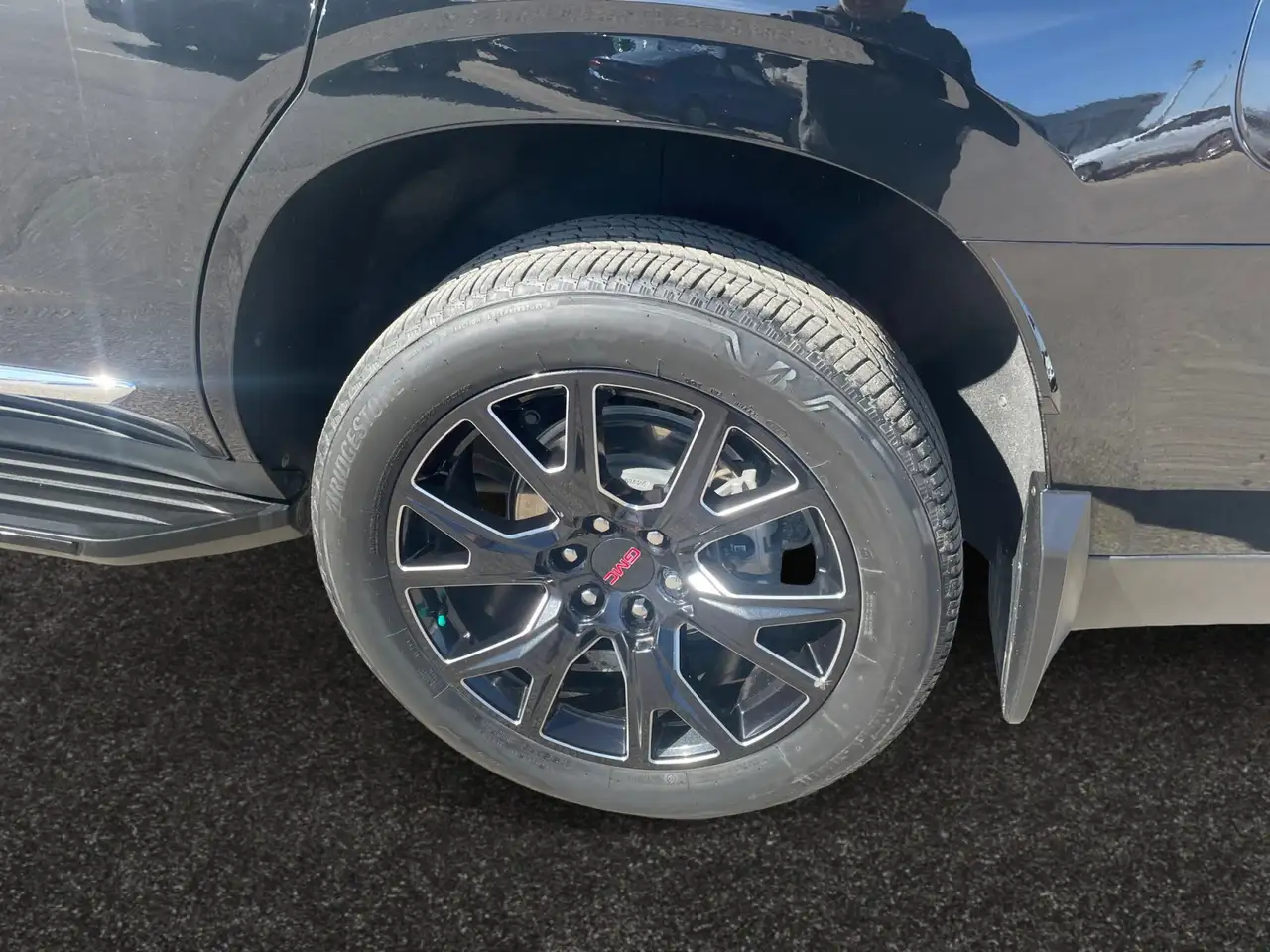 GMC Yukon снимка GMC Yukon