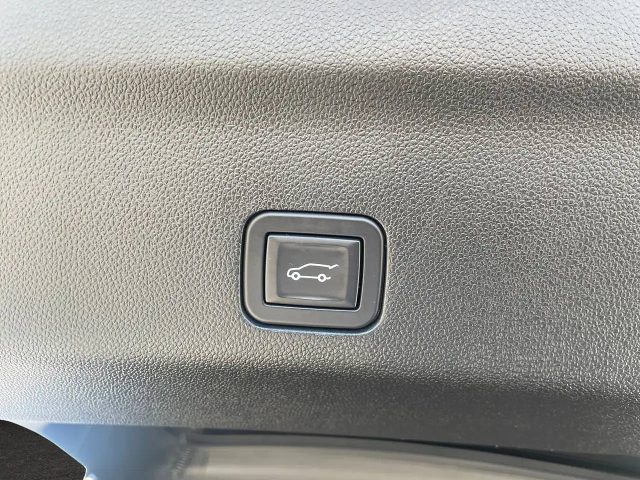 GMC Yukon снимка GMC Yukon