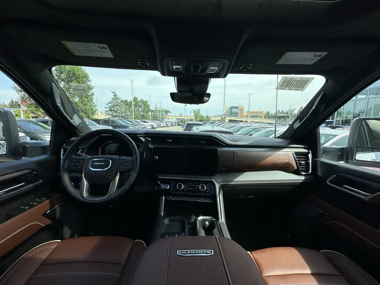 GMC Sierra 3500HD снимка GMC Sierra 3500HD