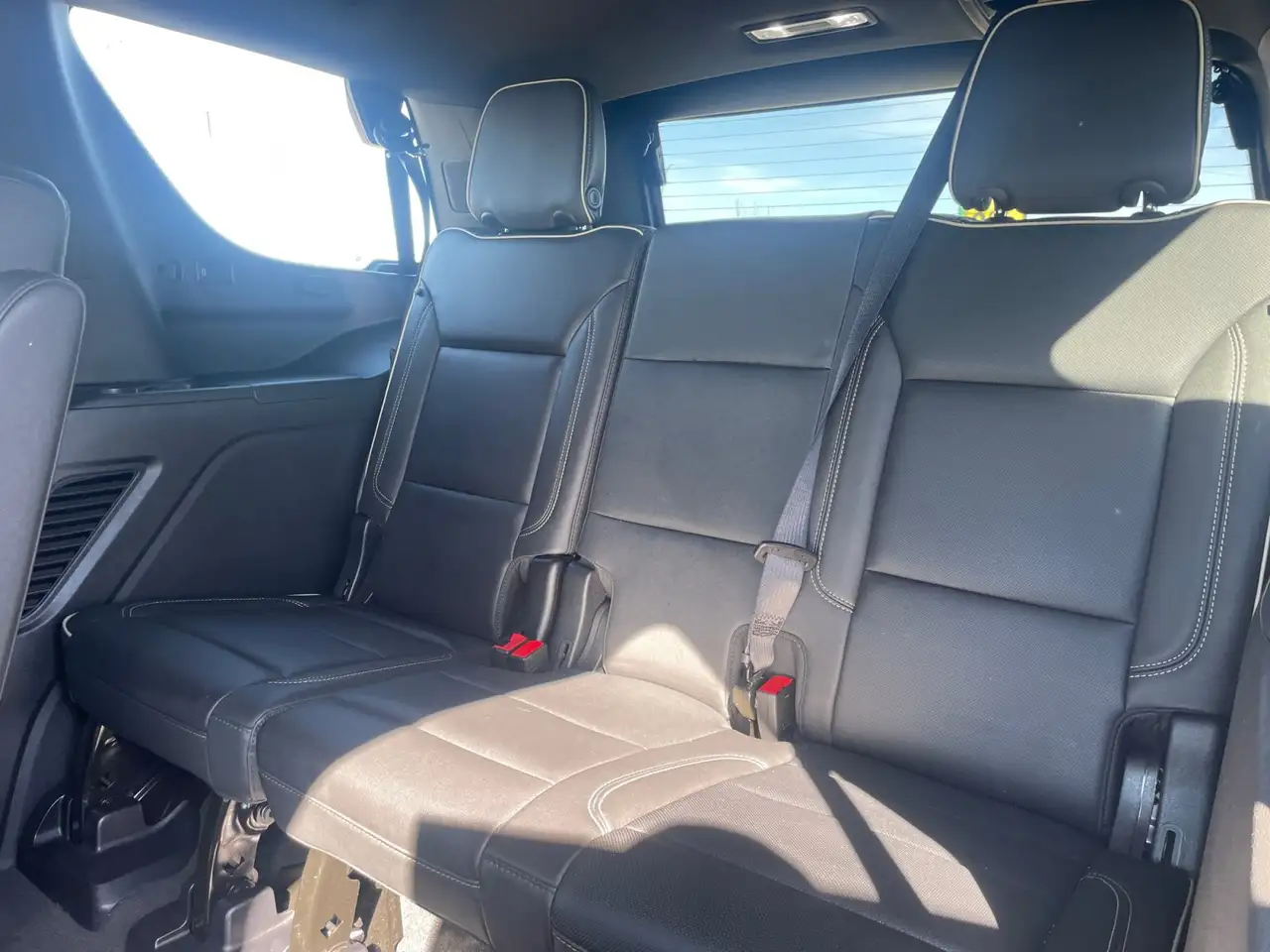 GMC Yukon снимка GMC Yukon