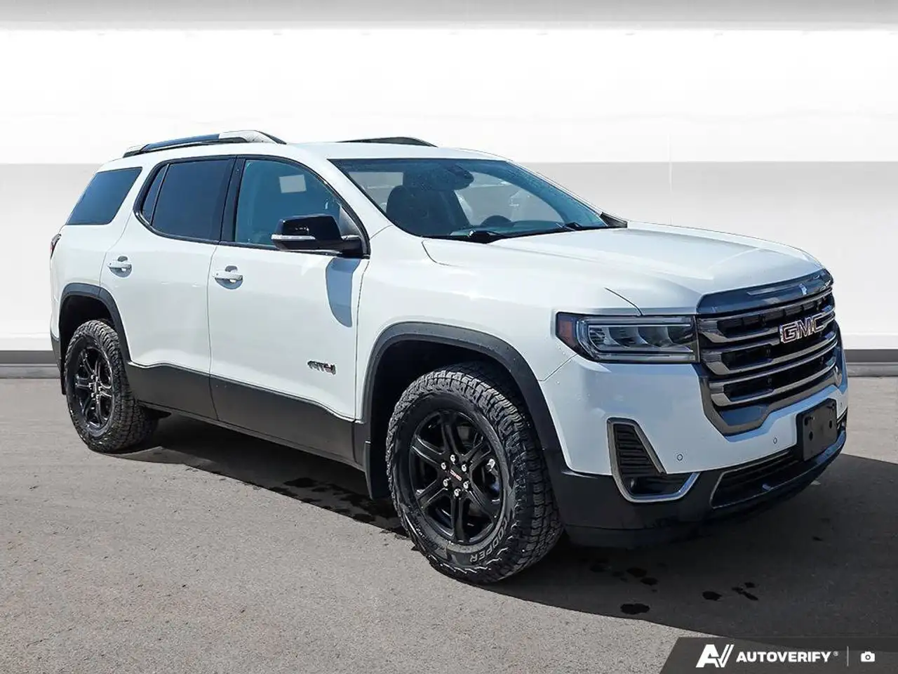 GMC Acadia photo GMC Acadia