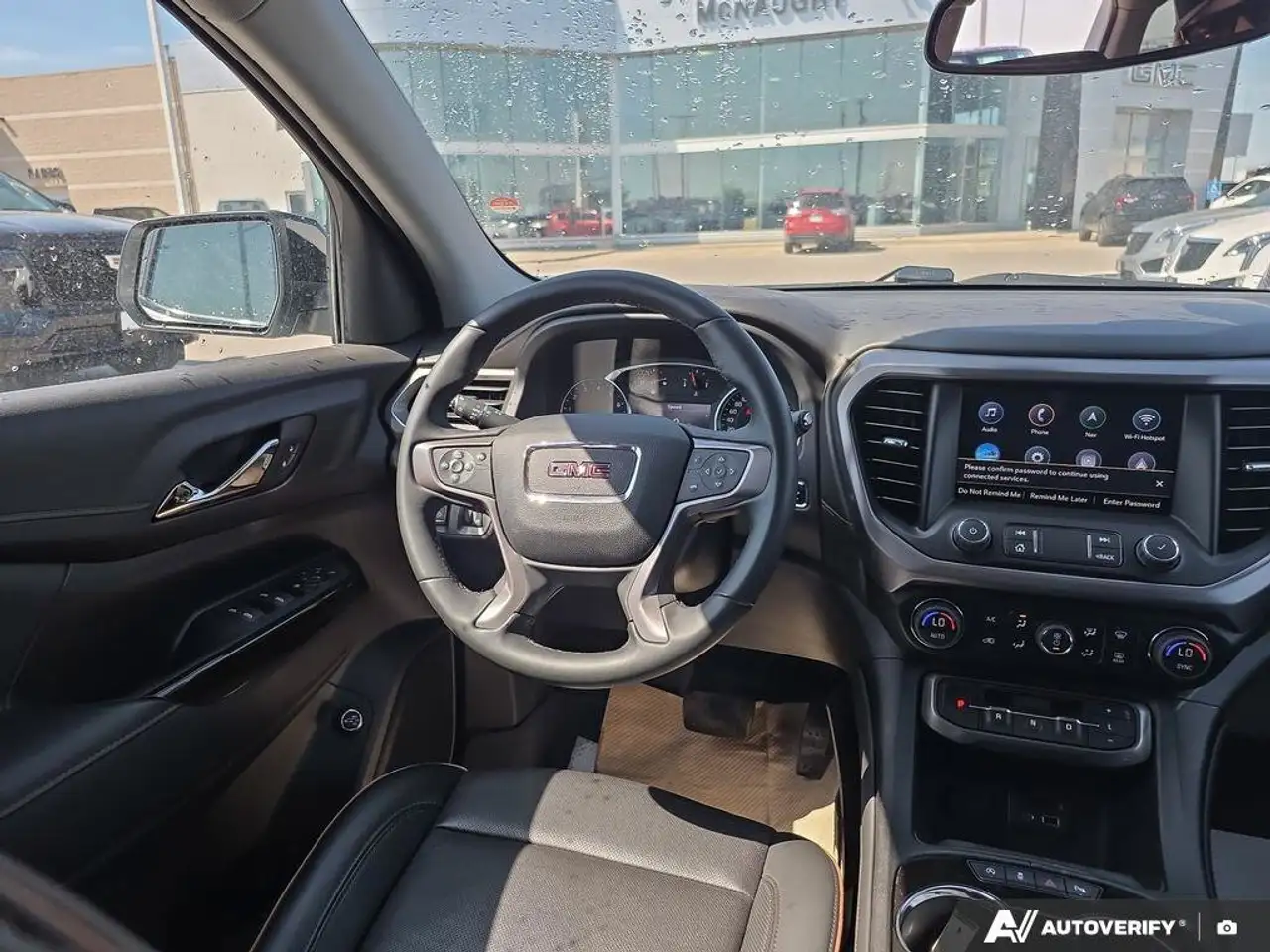GMC Acadia photo GMC Acadia