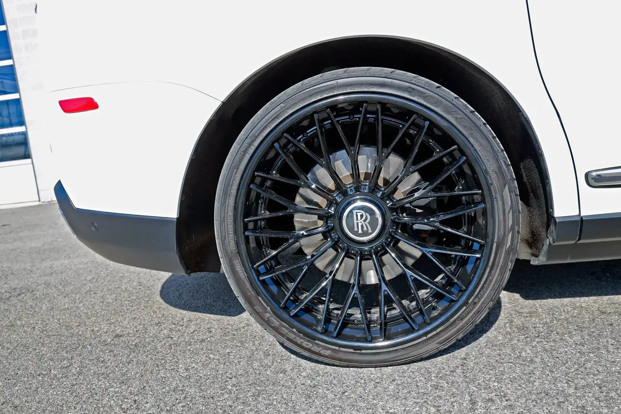 Rolls-Royce Cullinan fotografie Rolls-Royce Cullinan