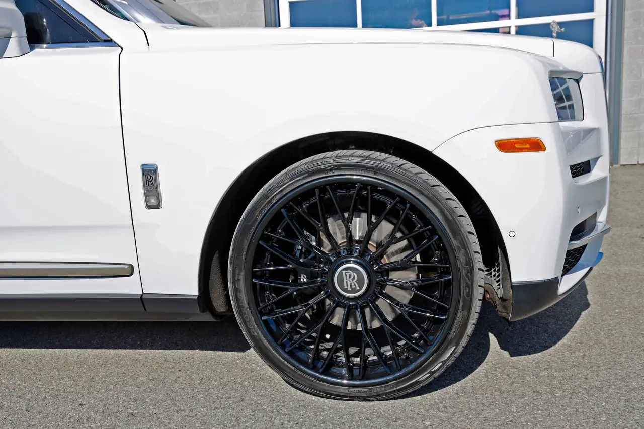Rolls-Royce Cullinan fotografie Rolls-Royce Cullinan