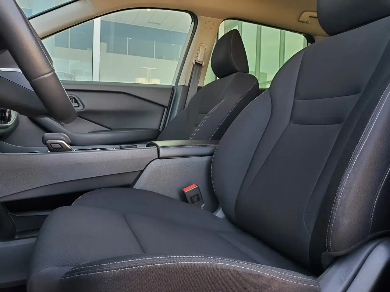 Nissan Rogue fotografie Nissan Rogue