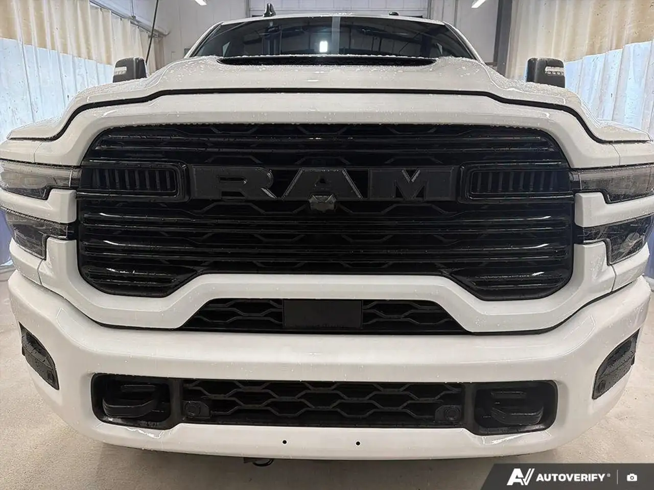 RAM 3500 photo RAM 3500