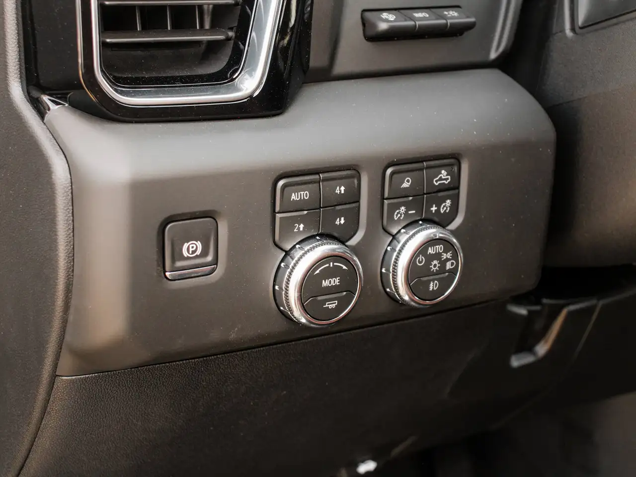 GMC Sierra 3500HD fotografie GMC Sierra 3500HD