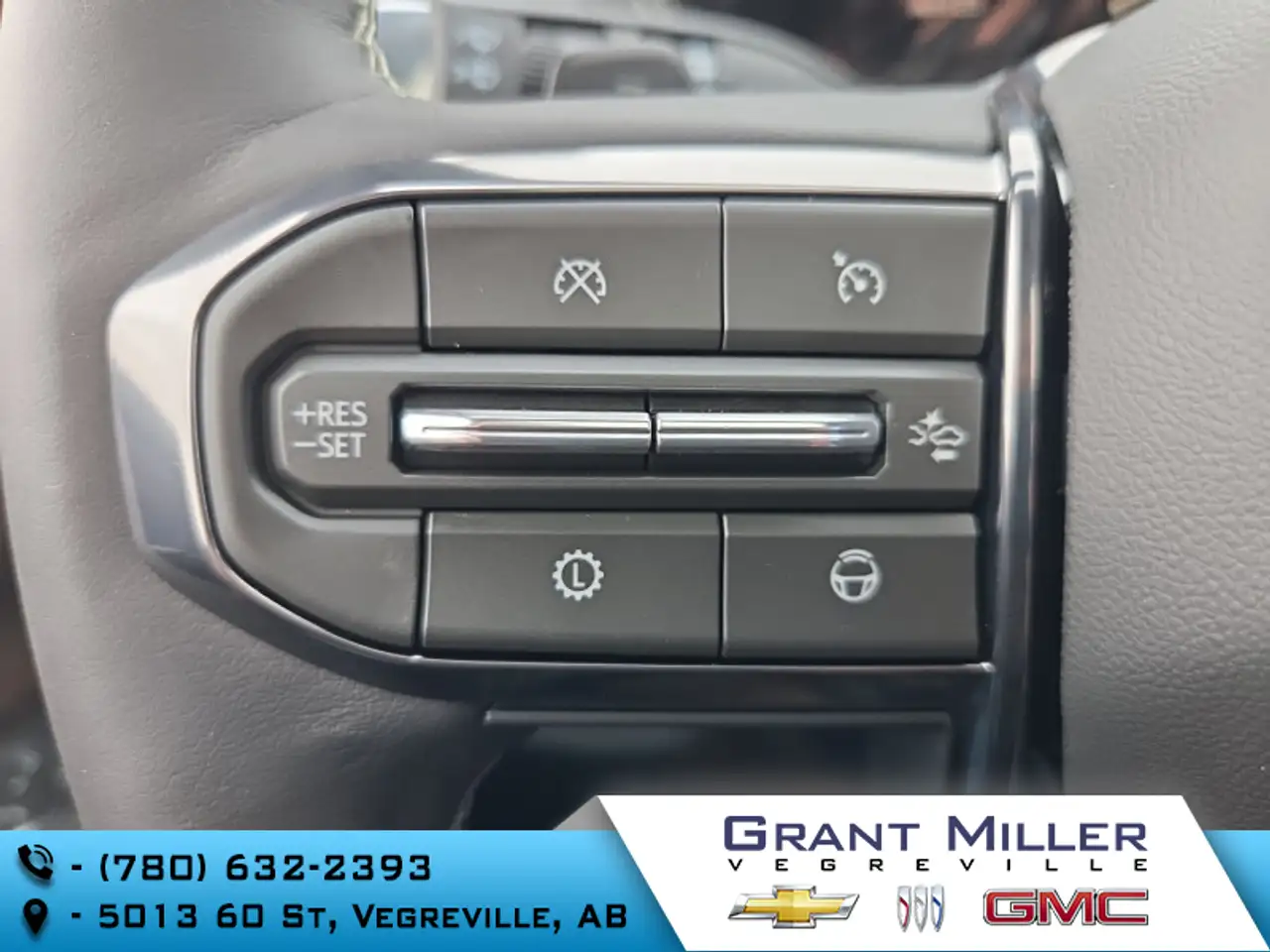 GMC Yukon photo GMC Yukon