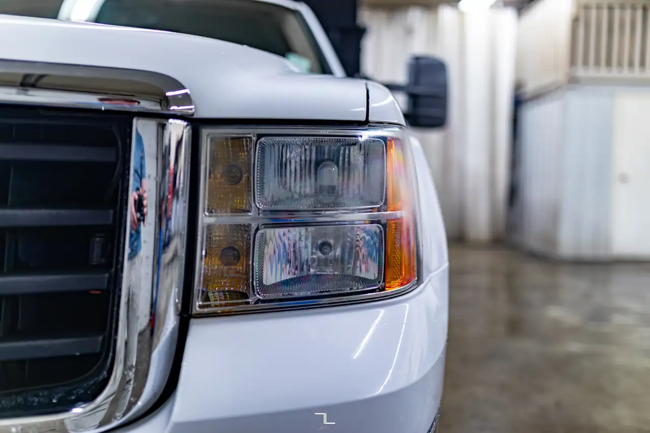 GMC Sierra 3500HD снимка GMC Sierra 3500HD