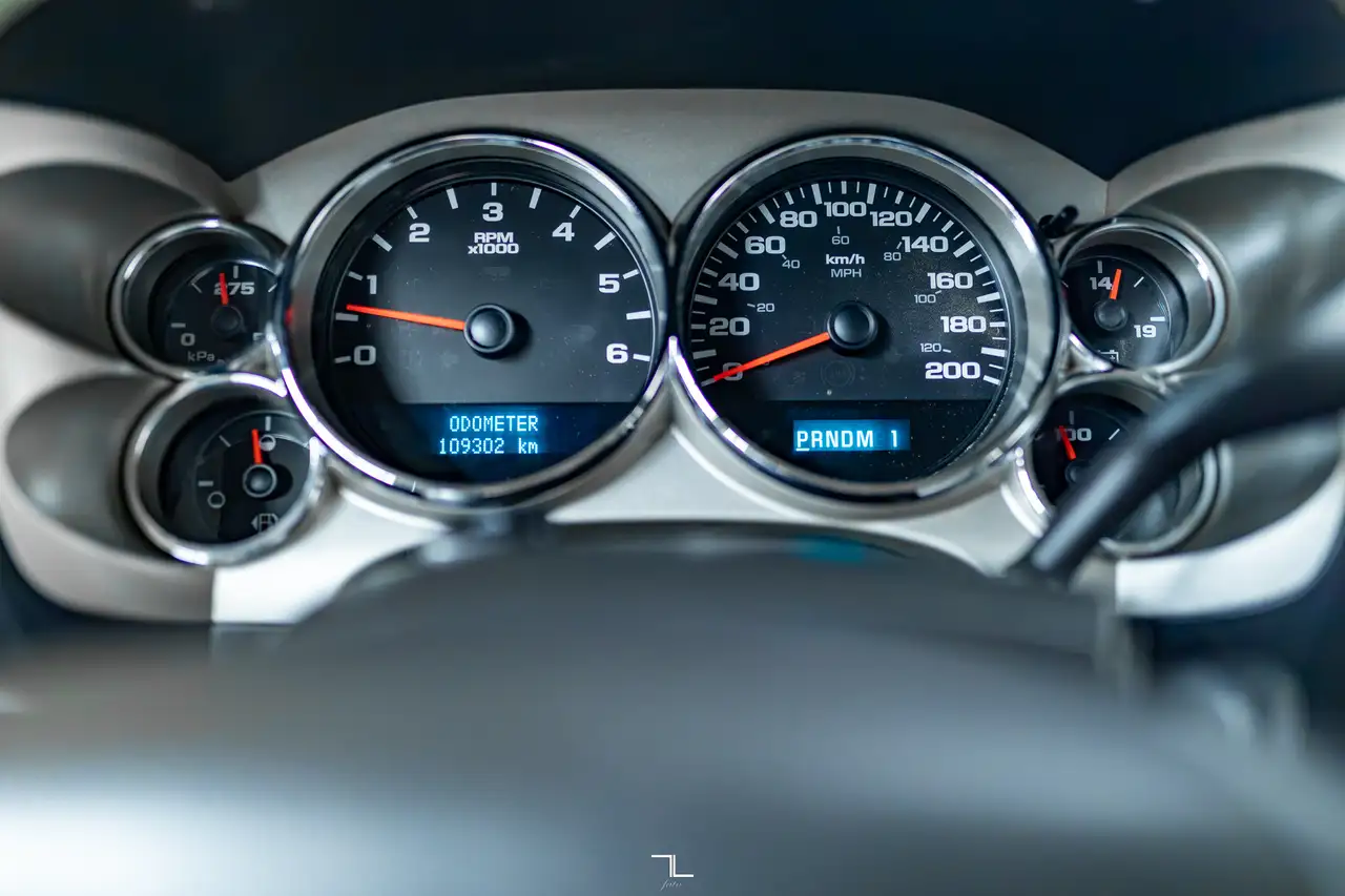 GMC Sierra 3500HD снимка GMC Sierra 3500HD